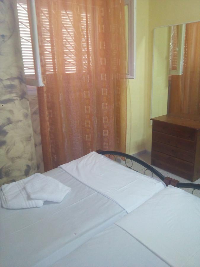 Hotel Feron Атина Екстериор снимка