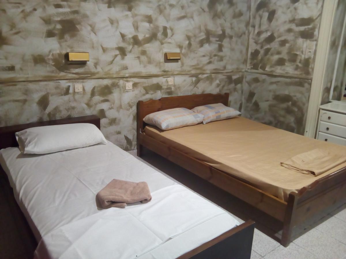 Hotel Feron Атина Екстериор снимка